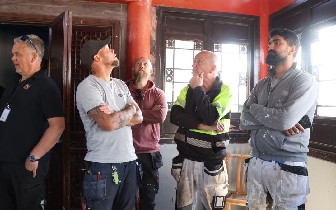 The first tour of the museum at Dragon Gate